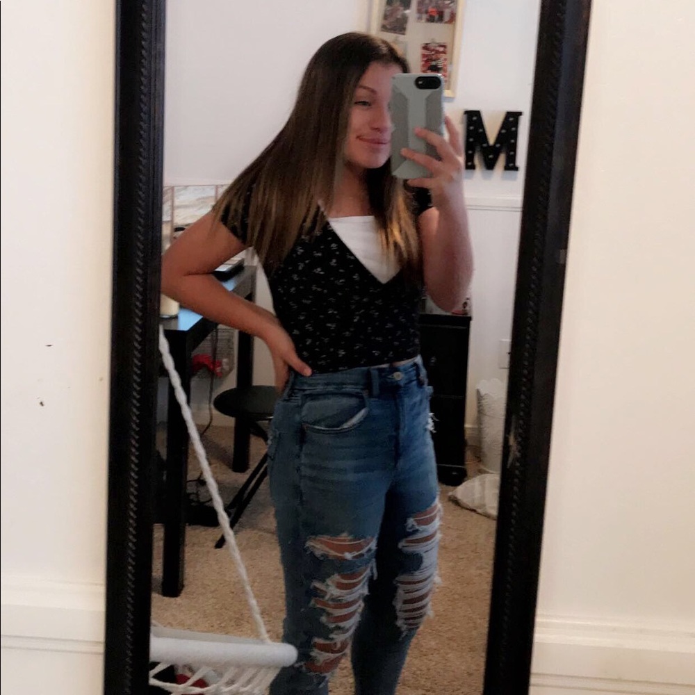 Meet your Posher, Mia